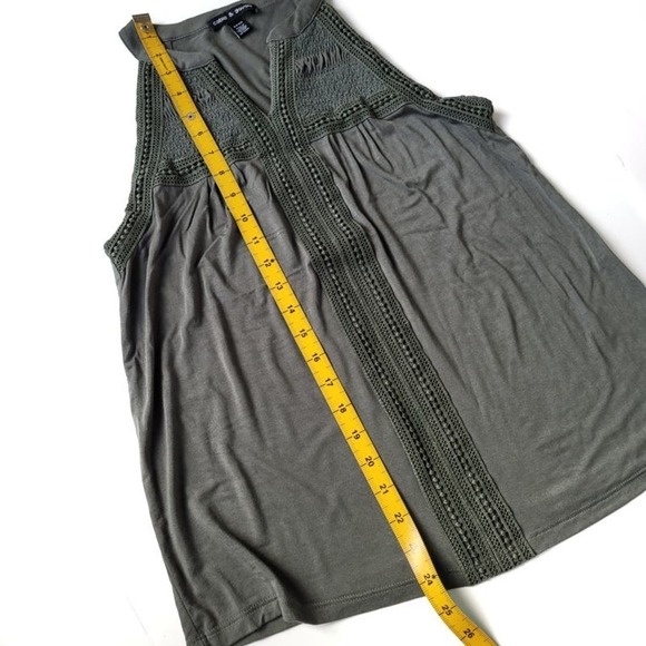 Cable & Gauge Small Crochet Yoke V Neck Tank Top Olive Green - Picture 4 of 6